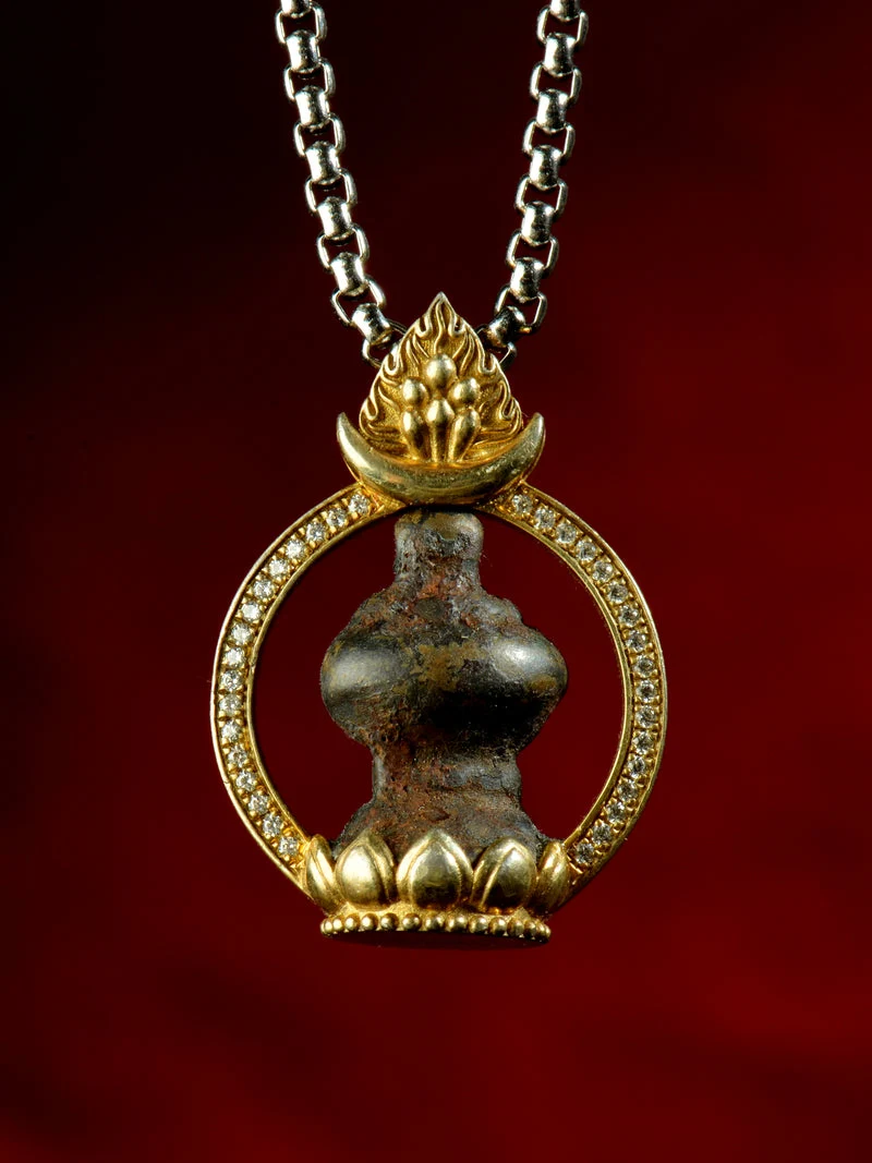Song Dynasty Treasure Vase Thokcha Gold-Plated Sterling Silver Pendant