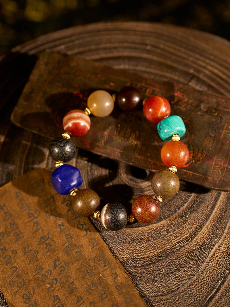Ancient Treasures Agate Bracelet