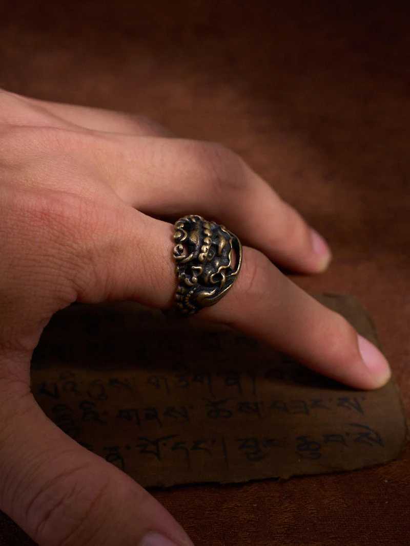 Auspicious Power Tibetan Kirtimukha Guardian Ring