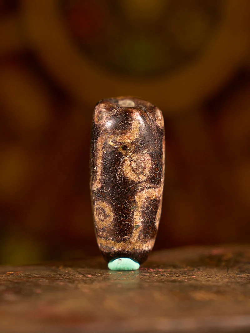 Zhangzhung Era Millennial Broken Nine-Eyed Agate Dzi Bead